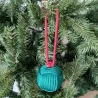 Boule de Noël Verte en Touline – Décoration Artisanale & Éco-Chic | Atelier du nœud marin