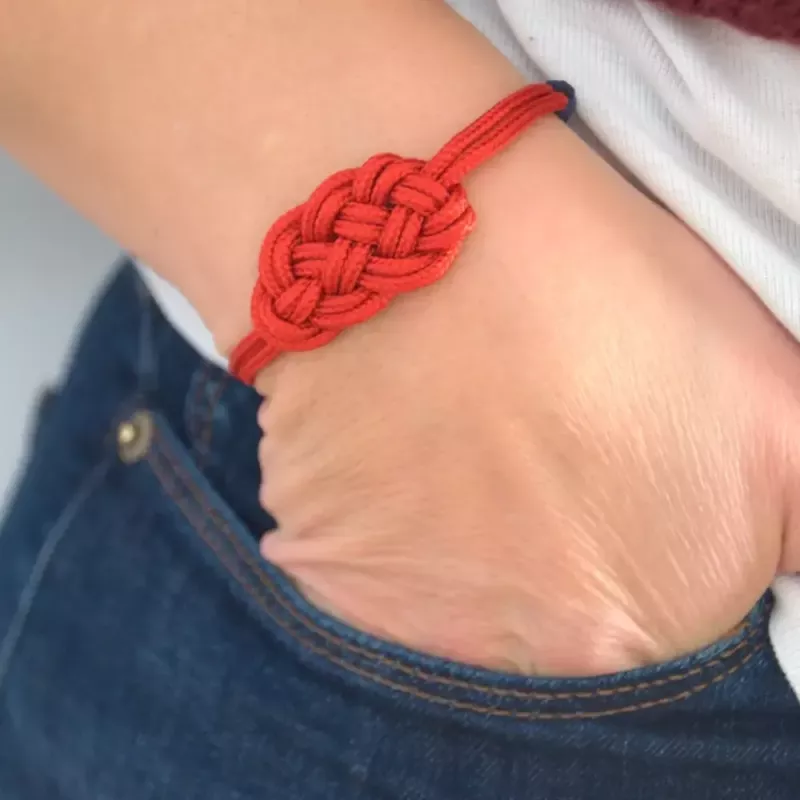 Bracelet Nœud de Carrick Rouge – 4 Finitions Élégantes | Atelier du nœud marin