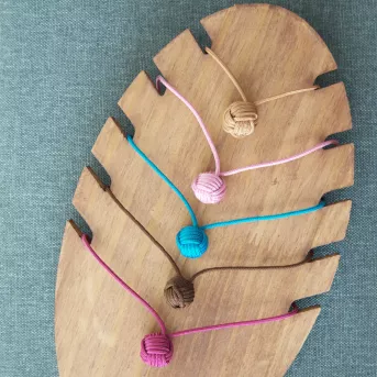 Collier Pomme de Touline Azalée – Paracord Artisanal | [Nom de votre boutique]